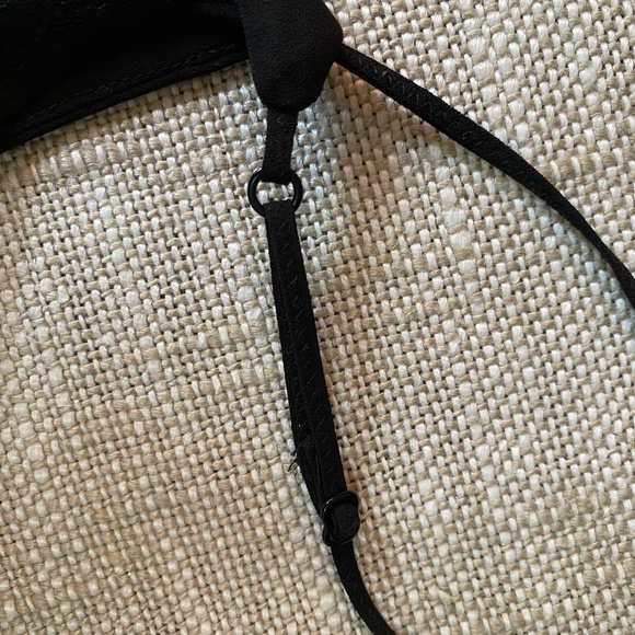 Babaton Black Lace Trim Feminine V-neck Camisole Top- Sz-M - Picture 7 of 14